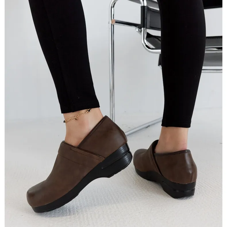 Brown Montoro platform shoes