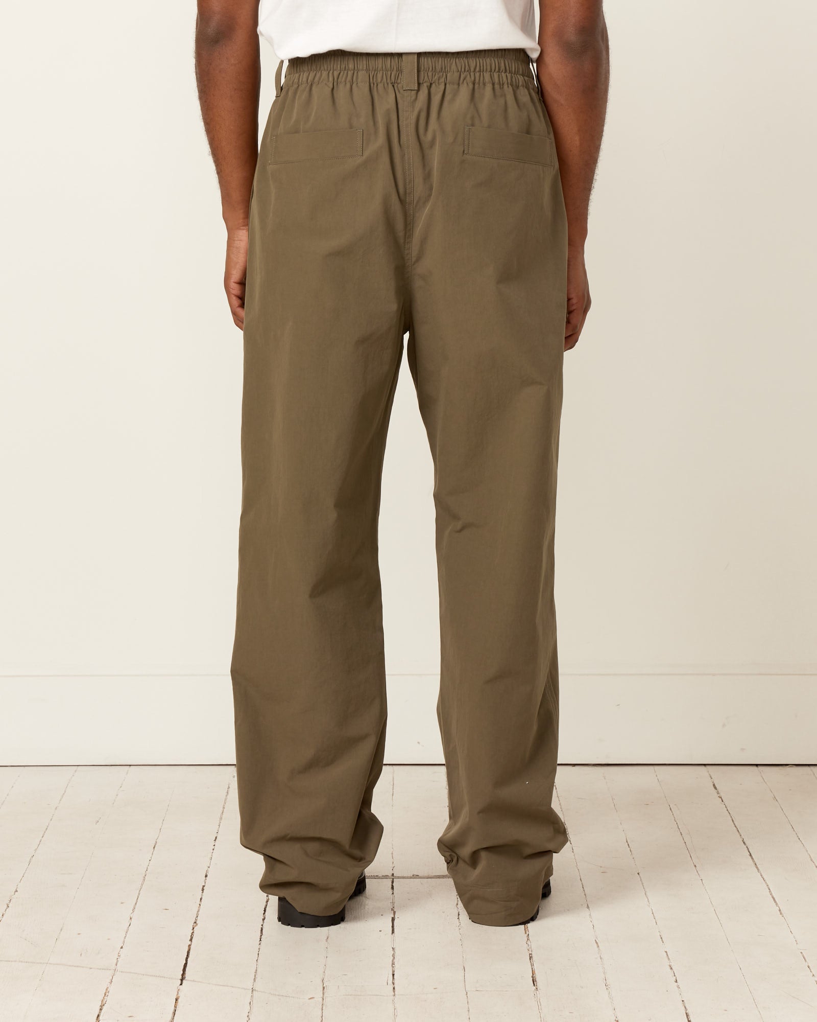 Pull On Trouser in Khaki Green