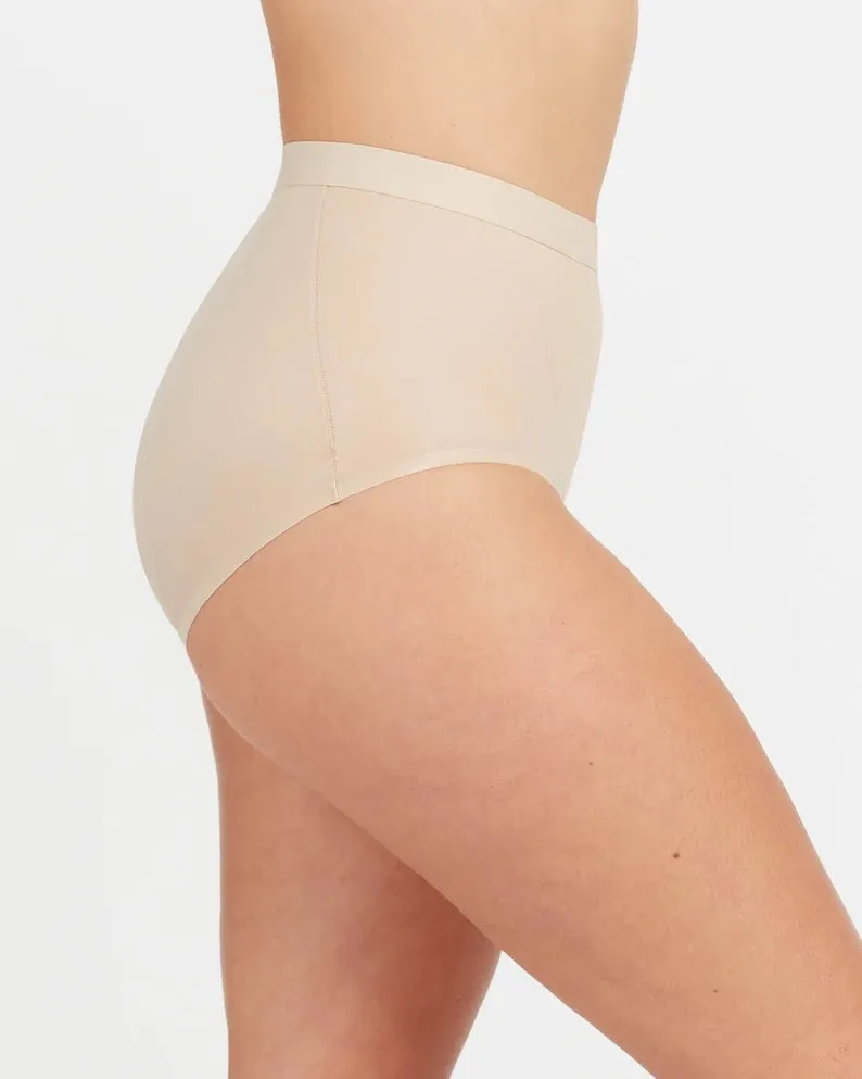 Spanx Thinstincts Shapewear