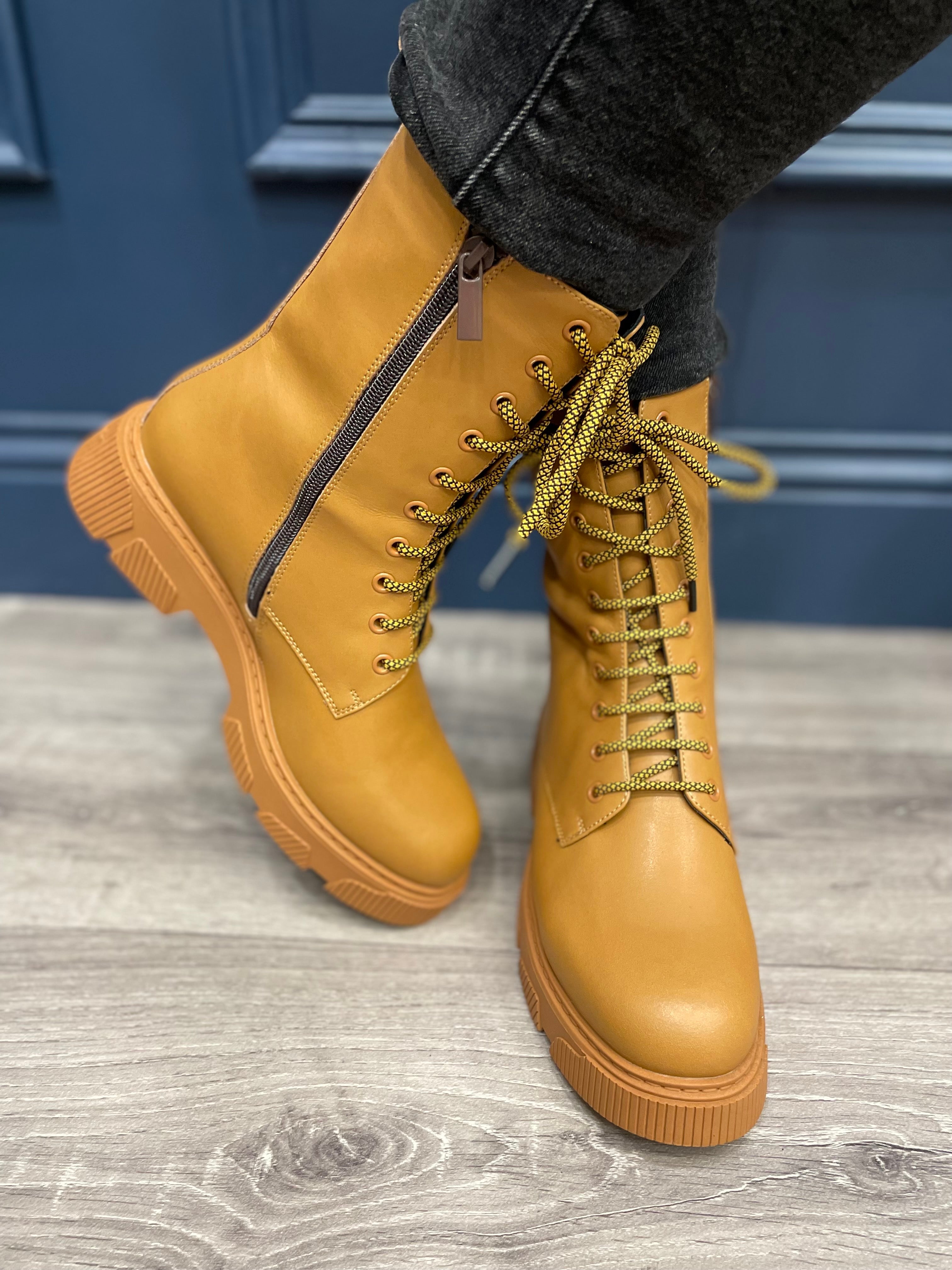 TB Tan Biker Boot