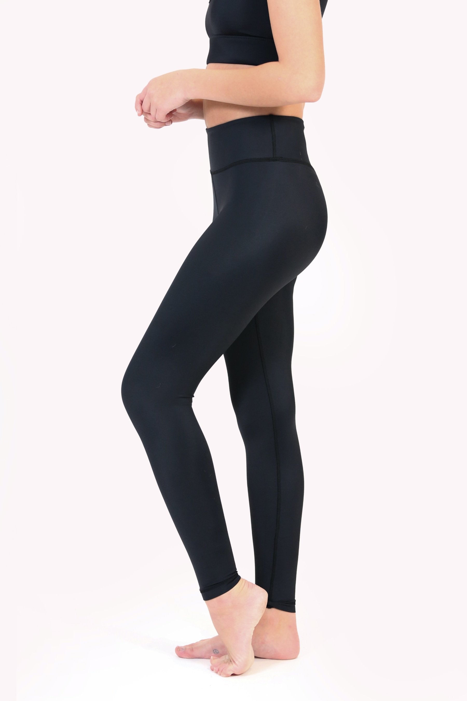 The Modern Renew Legging